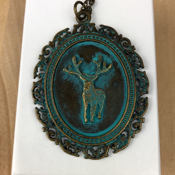 Reindeer pendant necklace from Toronto local artist, 30”, come with a box - Picture 5 of 9